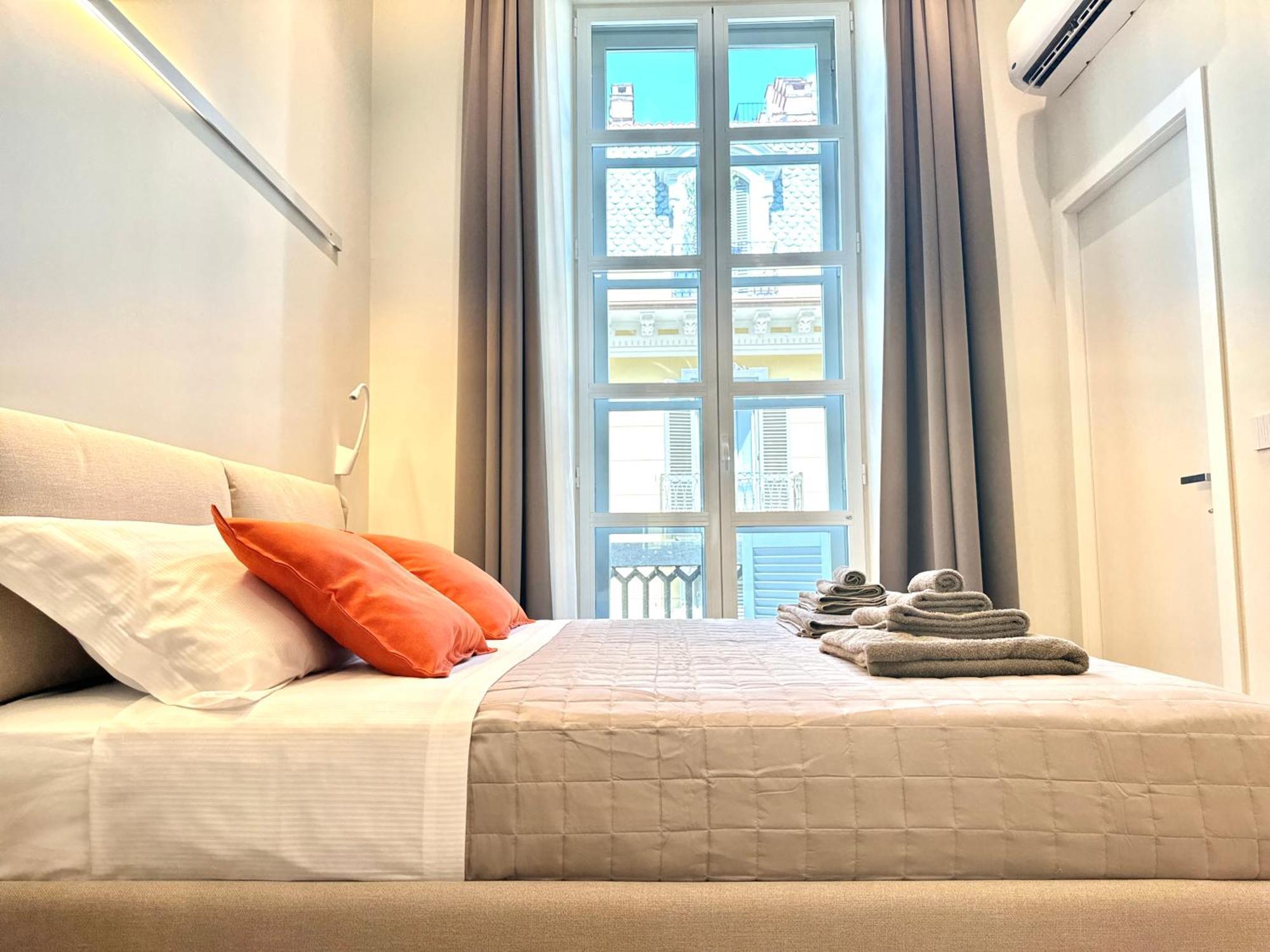 Savoy Luxury Apartment City Center トリノ エクステリア 写真