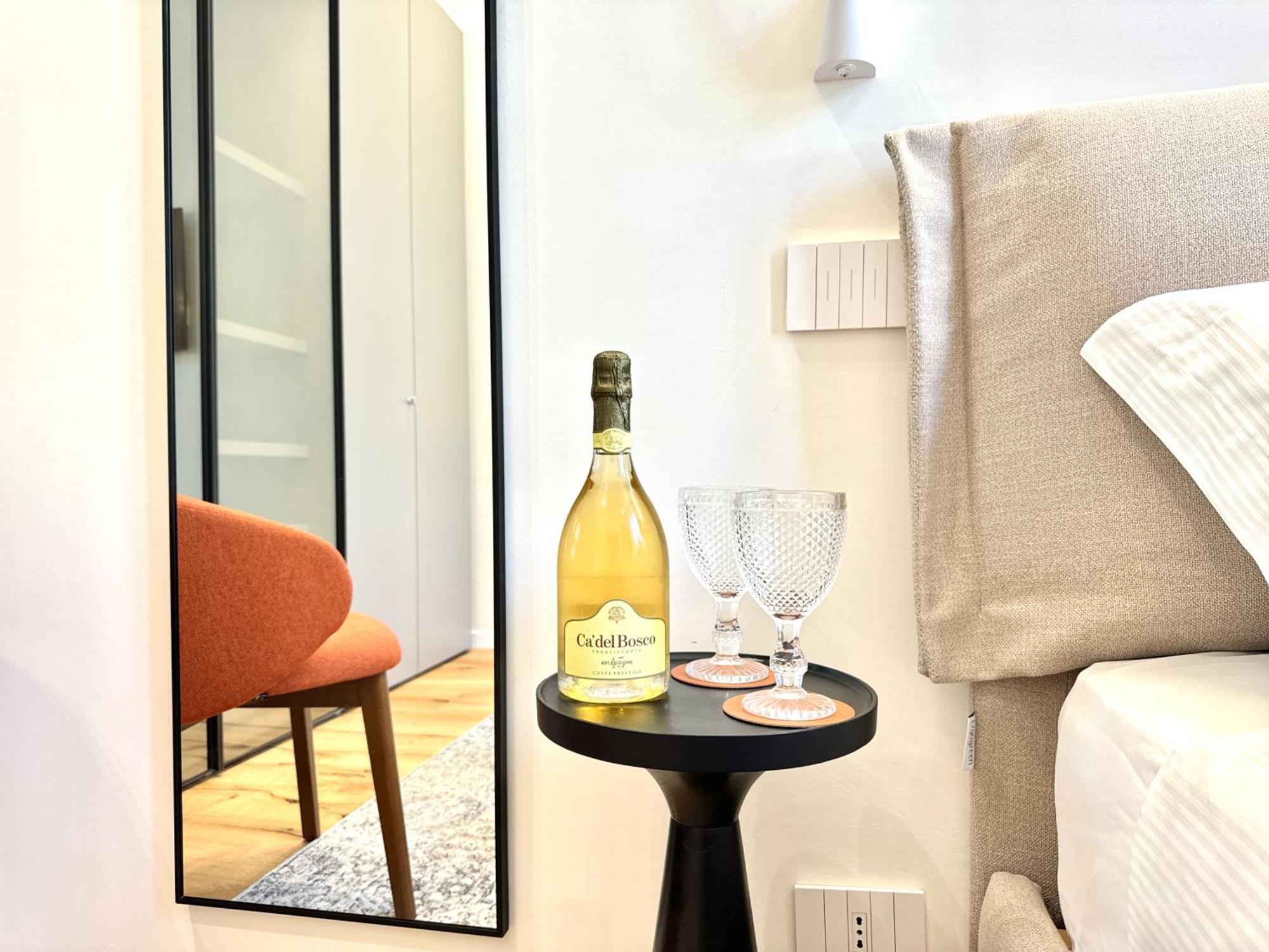 Savoy Luxury Apartment City Center トリノ エクステリア 写真